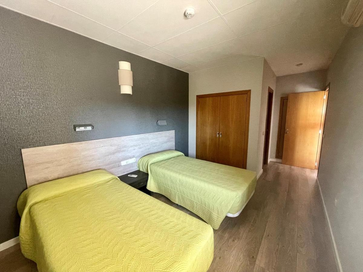 Costablanca Explore Hostel Sports & Events La Mariña 외부 사진