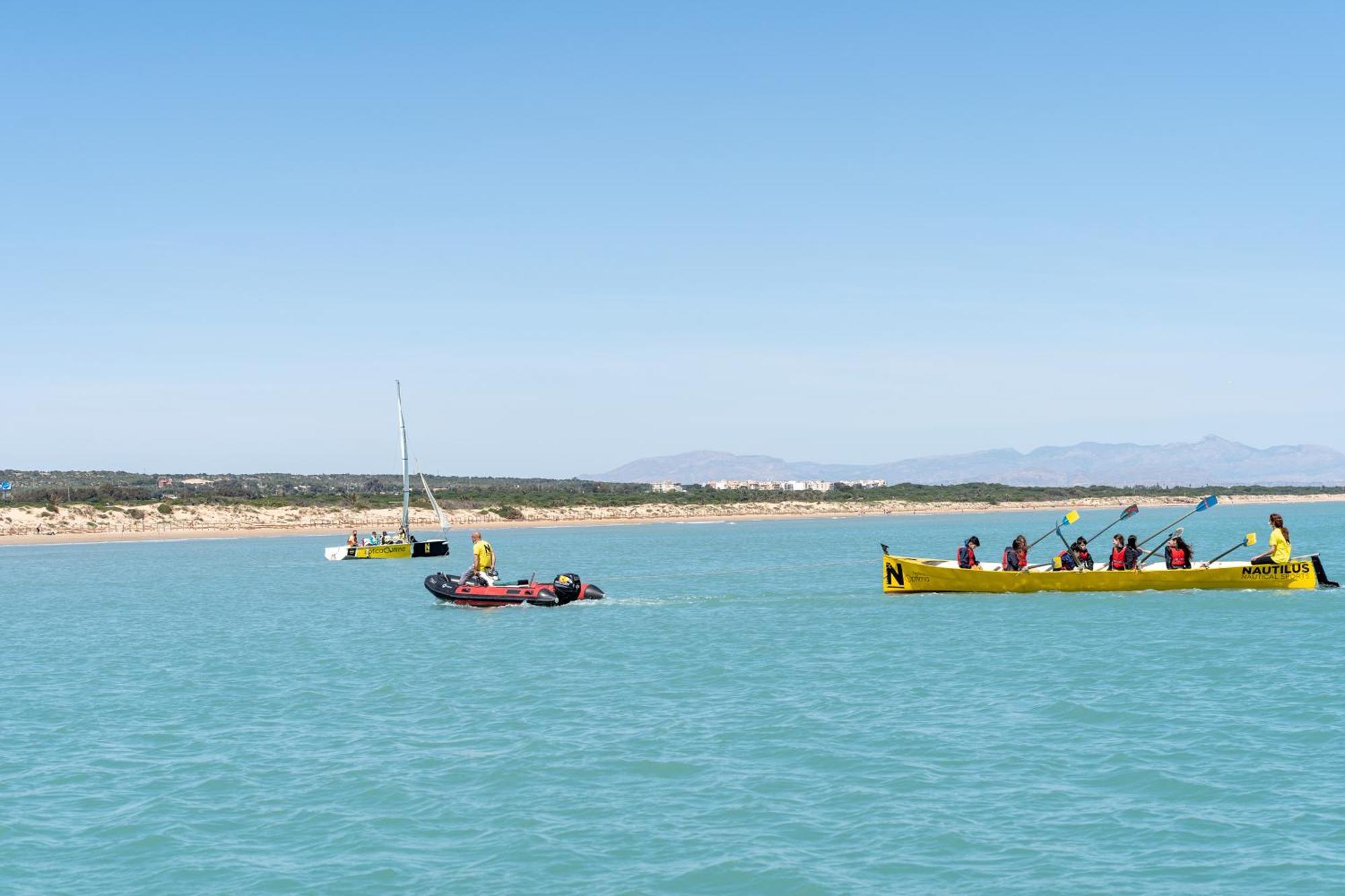 Costablanca Explore Hostel Sports & Events La Mariña 외부 사진
