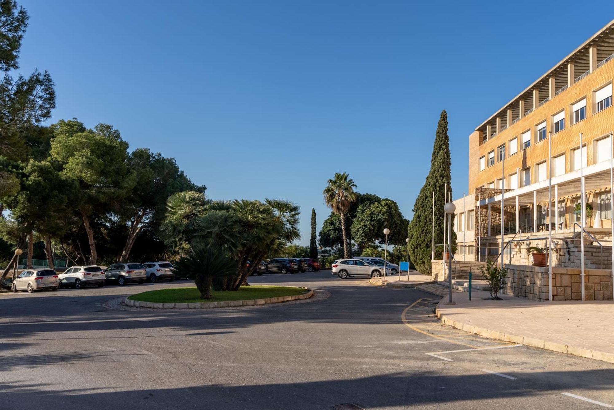 Costablanca Explore Hostel Sports & Events La Mariña 외부 사진