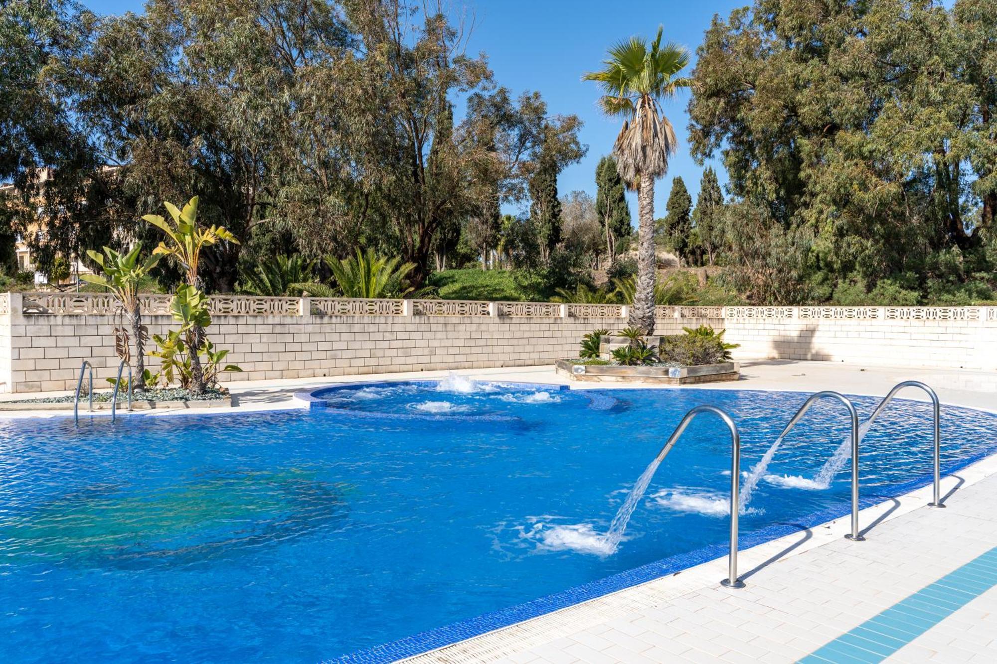 Costablanca Explore Hostel Sports & Events La Mariña 외부 사진